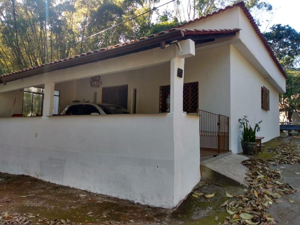 Chácara à venda com 4 quartos, 120m² - Foto 1