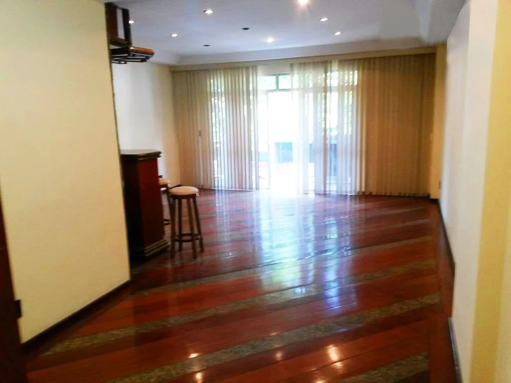 Apartamento, 3 quartos, 150 m² - Foto 1