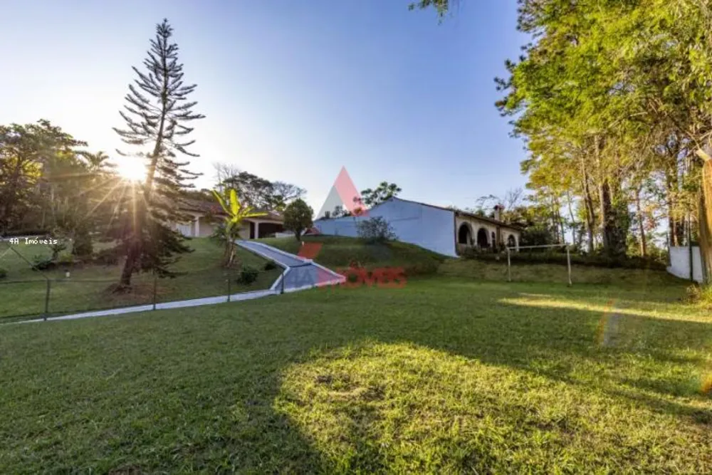 Chácara, 3 quartos, 2160 m² - Foto 4