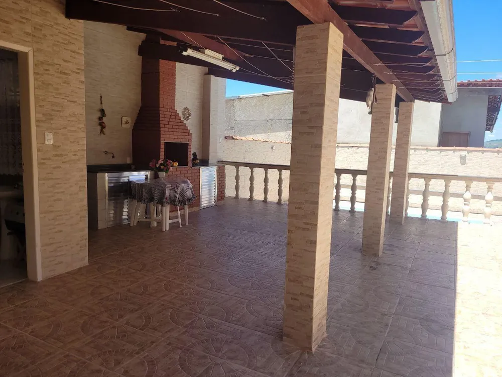 Casa, 4 quartos, 235 m² - Foto 5