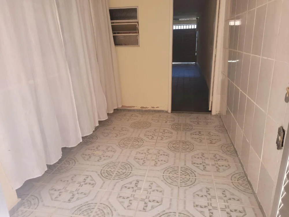 Casa, 4 quartos, 235 m² - Foto 14