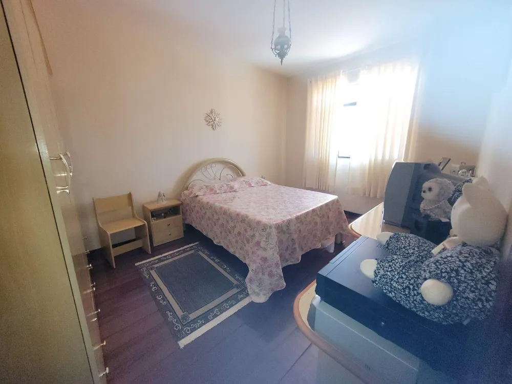 Casa, 4 quartos, 235 m² - Foto 11