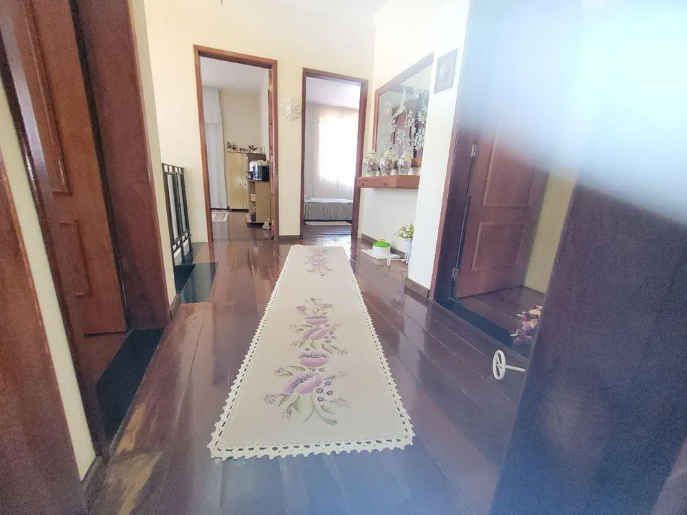Casa, 4 quartos, 235 m² - Foto 10