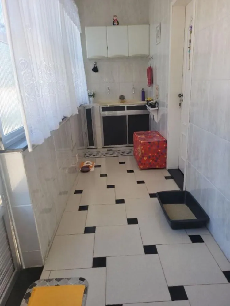 Casa, 4 quartos, 235 m² - Foto 3