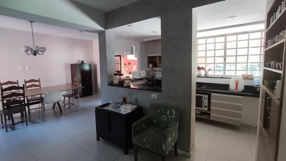 Casa, 4 quartos, 208 m² - Foto 8