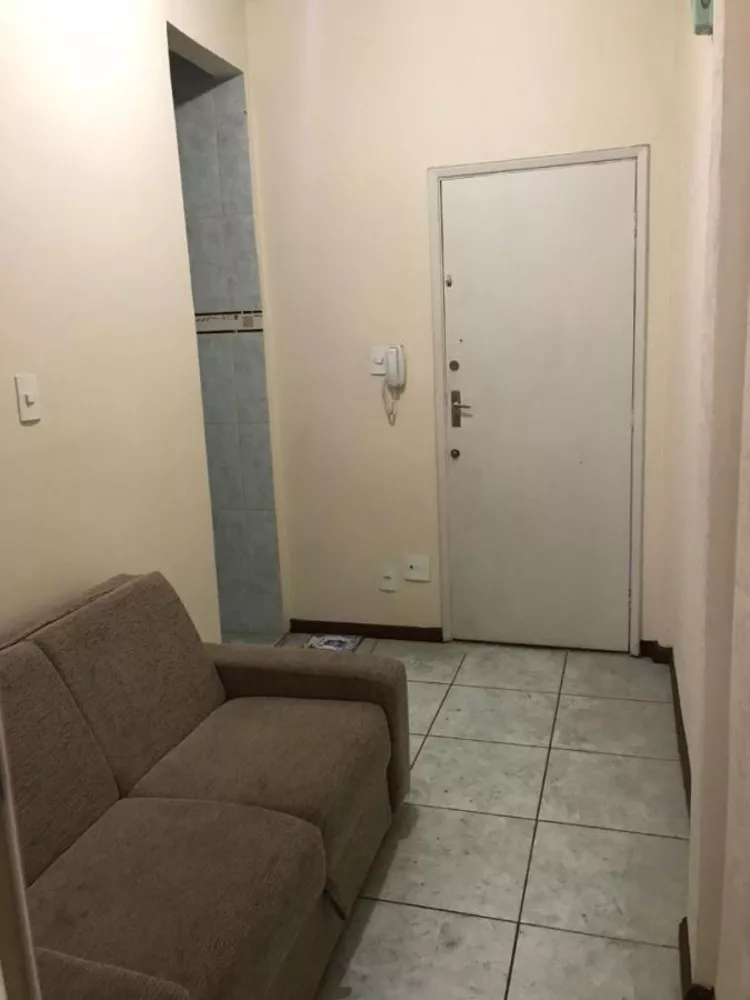 Apartamento à venda com 1 quarto, 40m² - Foto 4