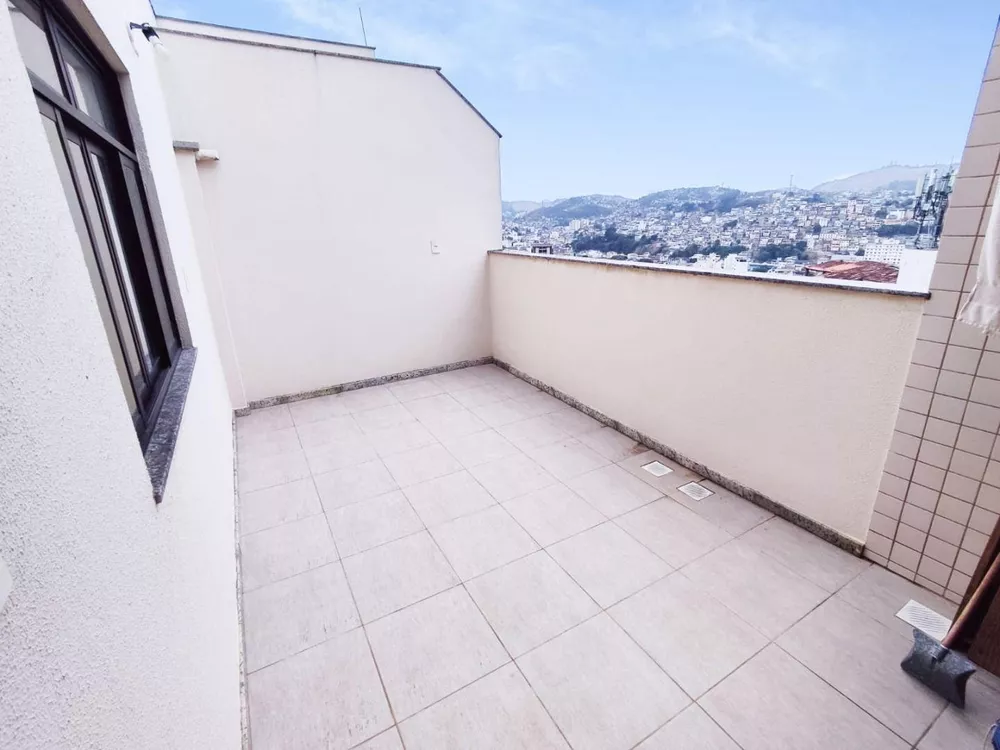 Cobertura à venda com 3 quartos, 143m² - Foto 4