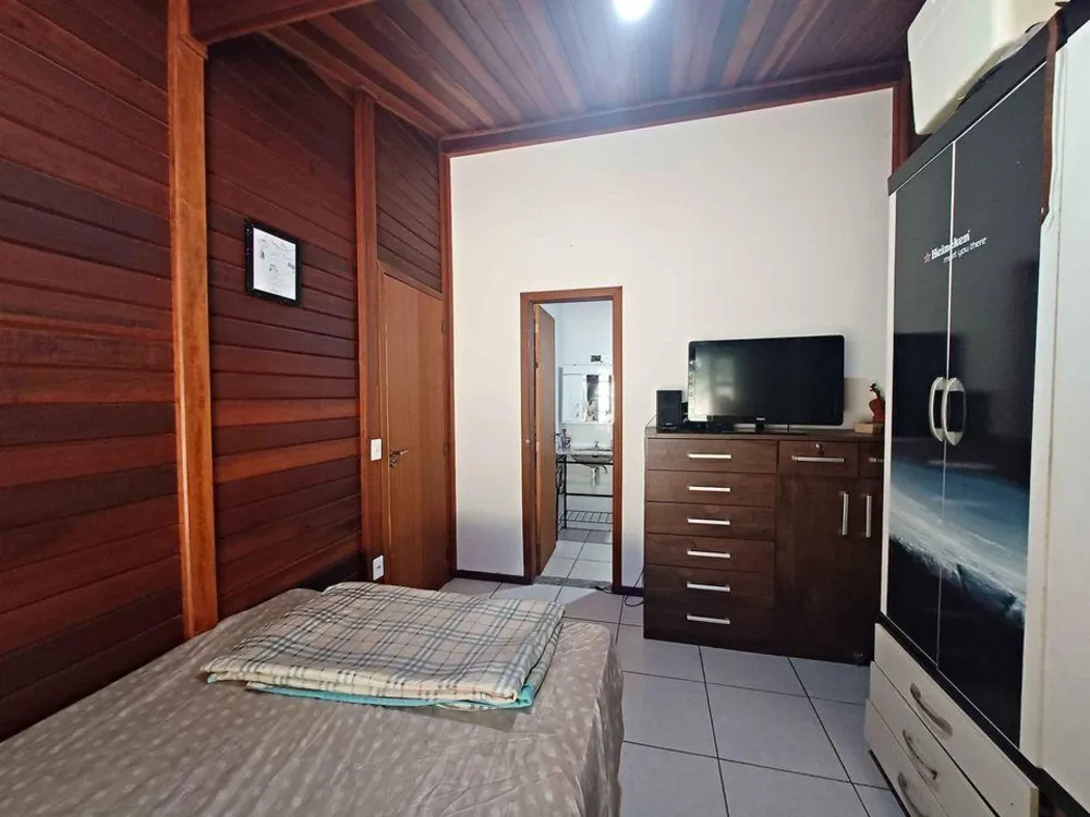 Chácara, 3 quartos, 1308 m² - Foto 8