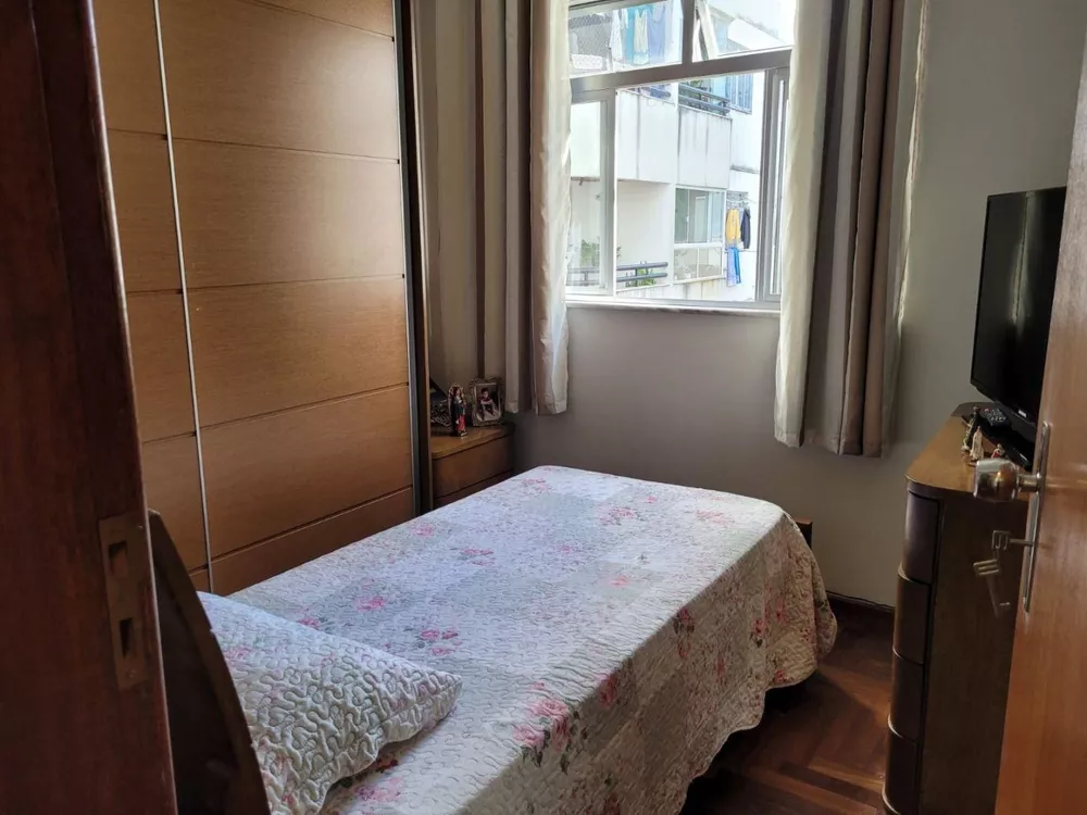 Apartamento à venda com 2 quartos, 63m² - Foto 4