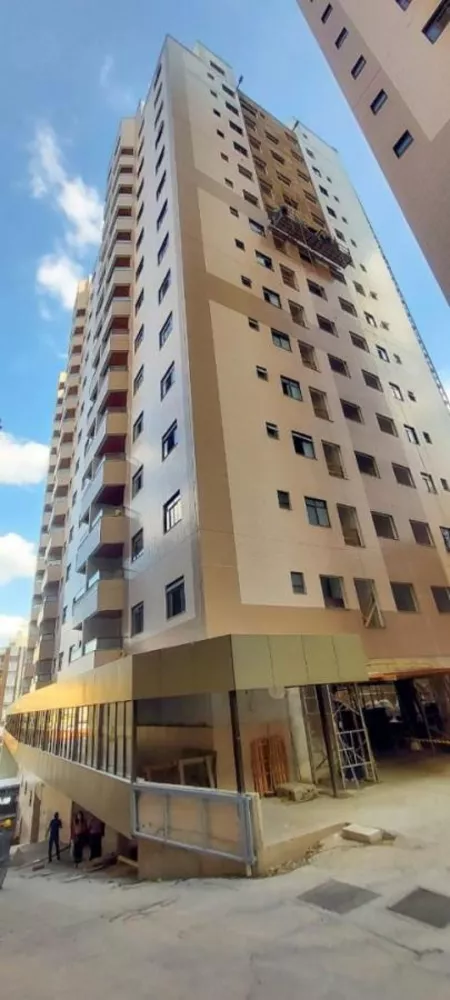 Cobertura à venda com 4 quartos, 160m² - Foto 2