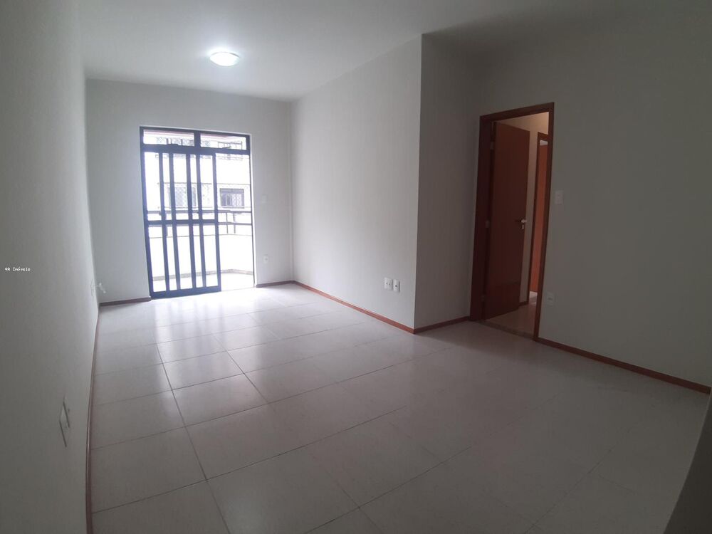 Apartamento à venda com 3 quartos, 90m² - Foto 1