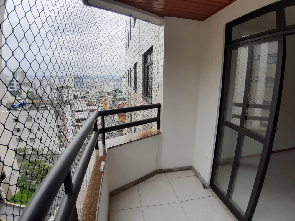 Apartamento, 3 quartos, 90 m² - Foto 2