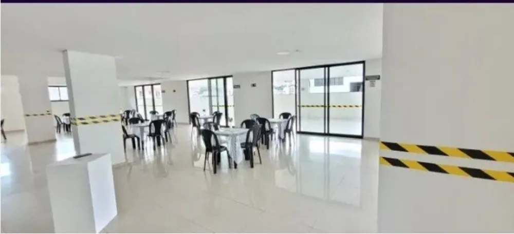 Apartamento à venda com 2 quartos, 53m² - Foto 3