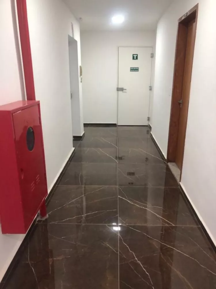 Apartamento à venda com 2 quartos, 60m² - Foto 4