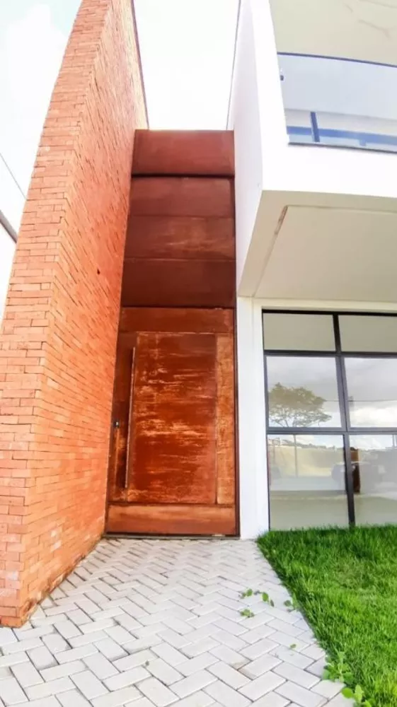 Casa de Condomínio à venda com 4 quartos, 457m² - Foto 2