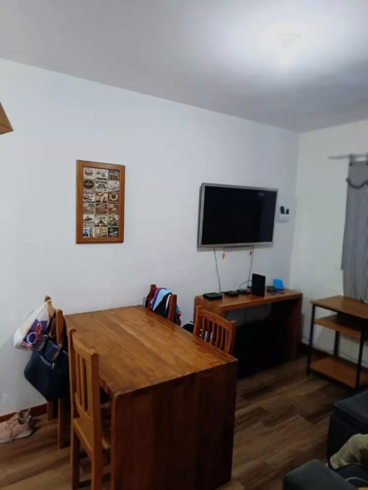 Apartamento à venda com 3 quartos, 60m² - Foto 3