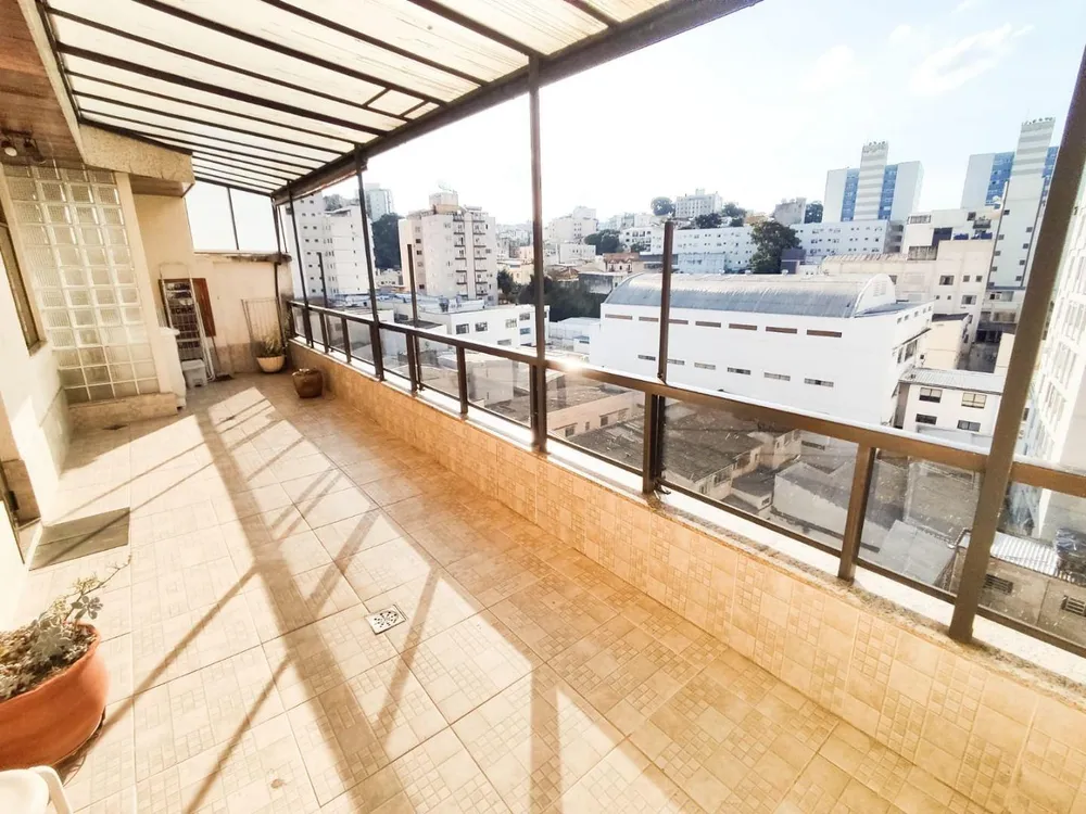 Cobertura, 3 quartos, 175 m² - Foto 2