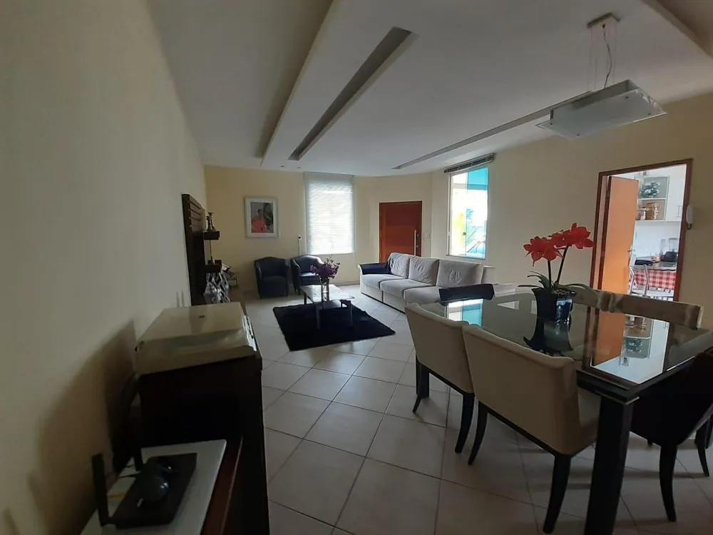 Casa, 3 quartos, 200 m² - Foto 3