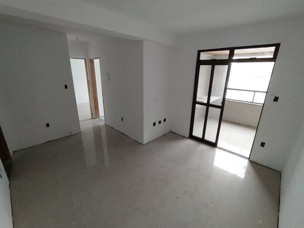 Apartamento à venda com 2 quartos, 65m² - Foto 3