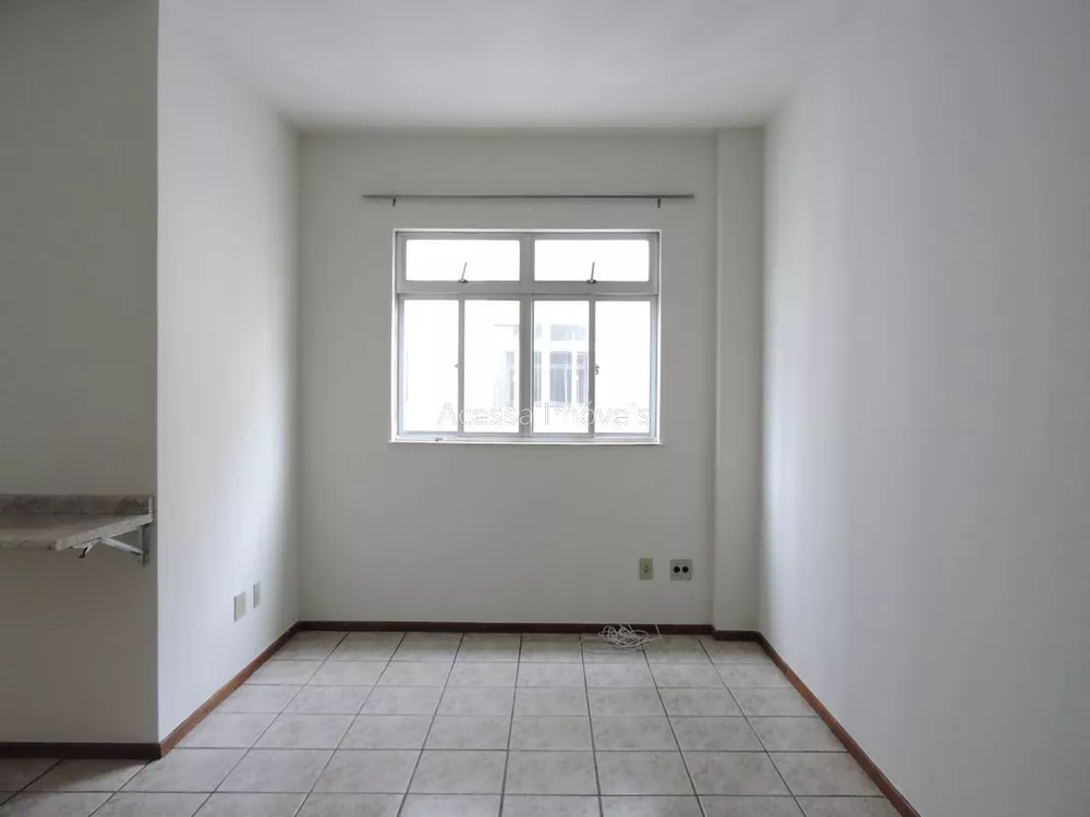 Apartamento à venda com 1 quarto, 30m² - Foto 2