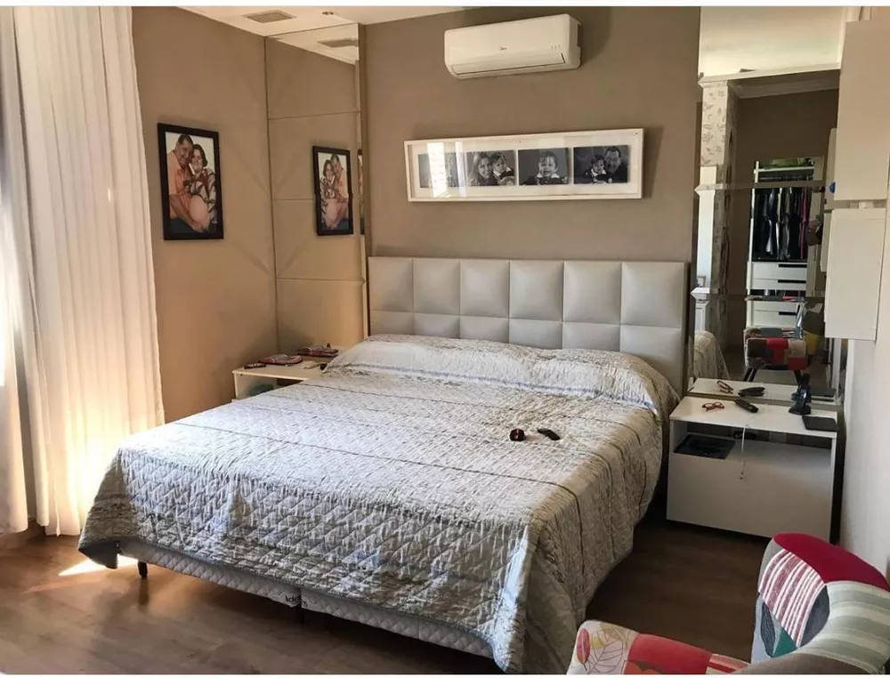 Casa de Condomínio à venda com 4 quartos, 450m² - Foto 4