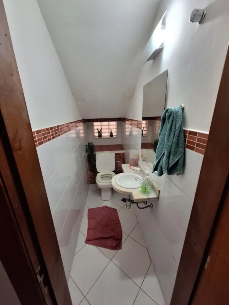 Casa, 5 quartos, 277 m² - Foto 2