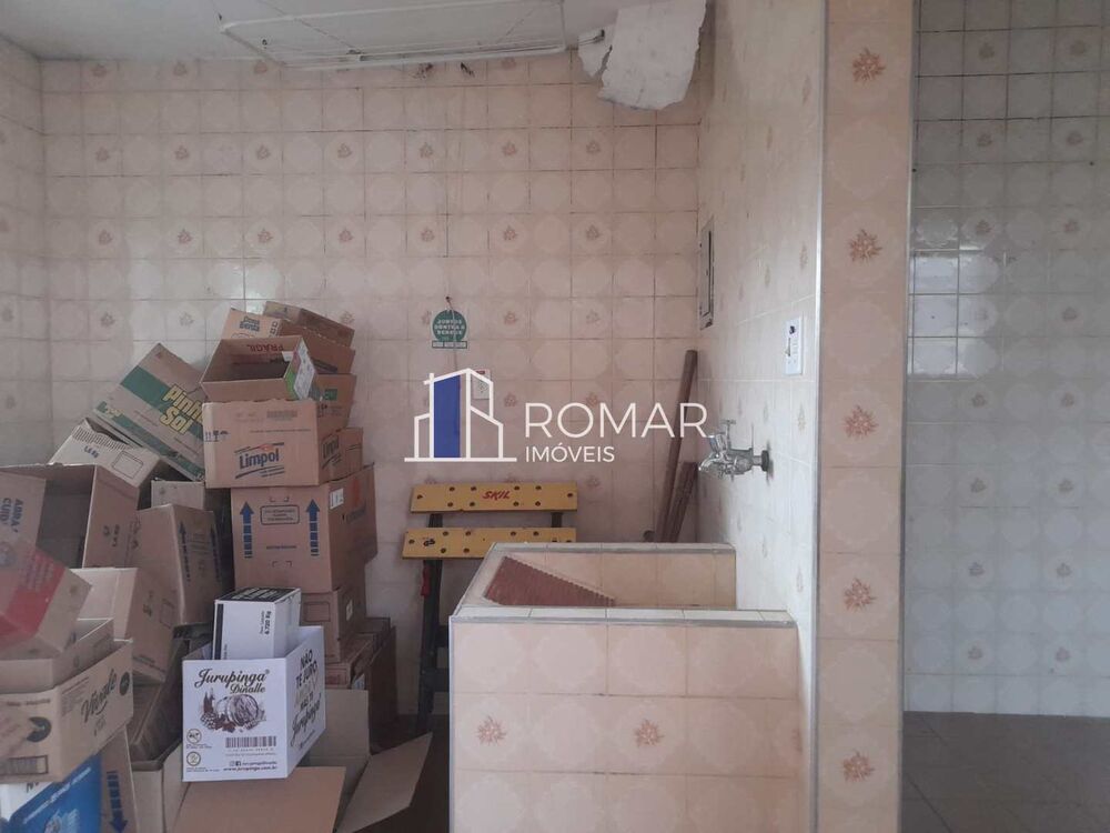 Casa à venda com 3 quartos, 198m² - Foto 3