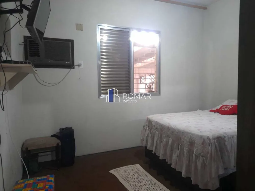Casa, 3 quartos, 198 m² - Foto 4