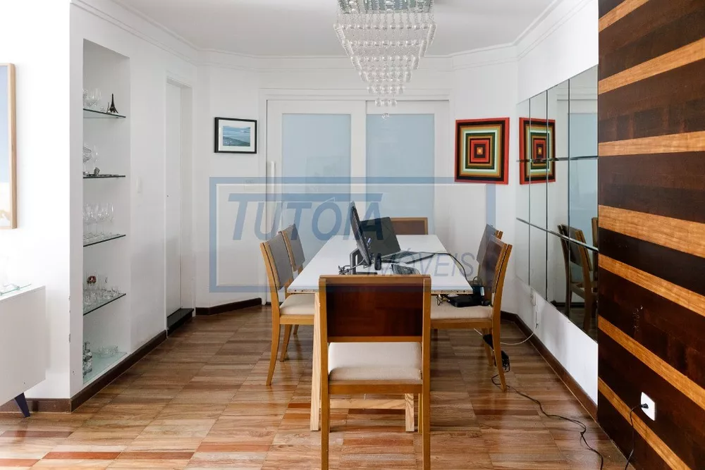 Apartamento à venda com 3 quartos, 130m² - Foto 3