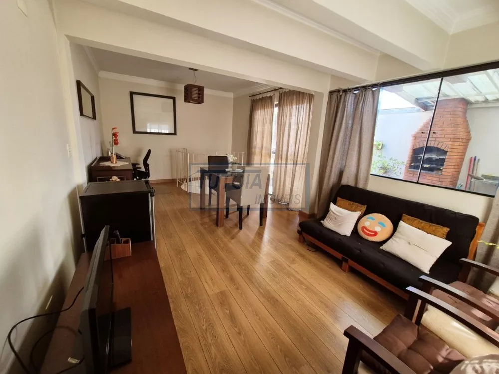 Apartamento à venda com 2 quartos, 105m² - Foto 2