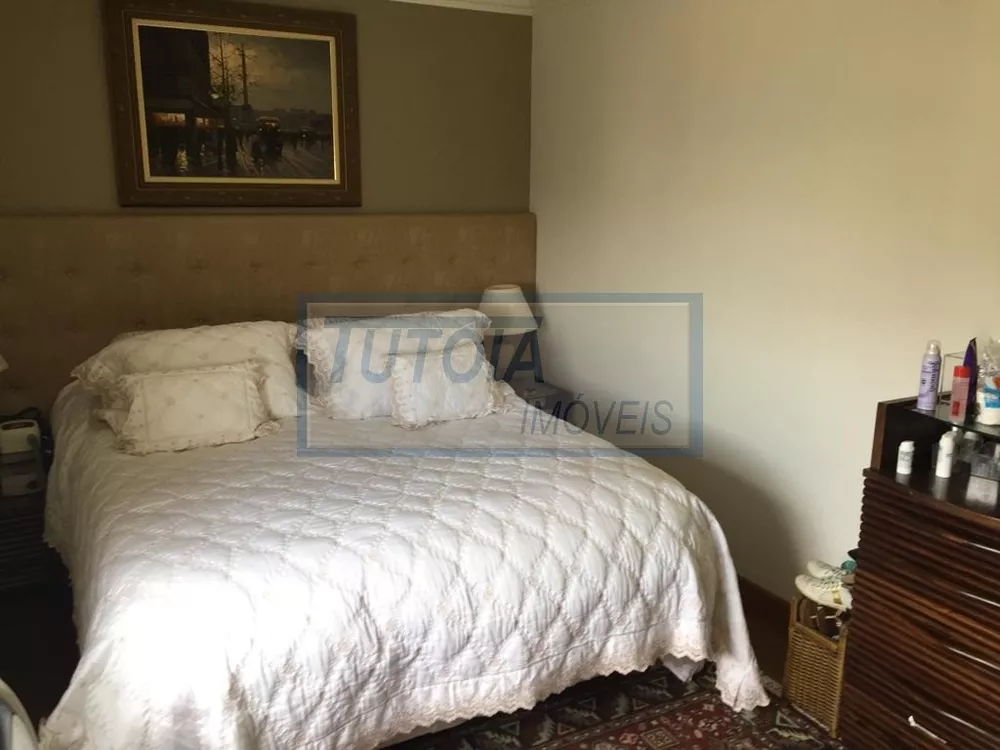 Apartamento à venda com 3 quartos, 207m² - Foto 9