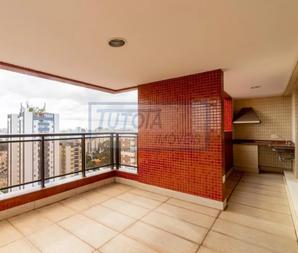 Apartamento à venda com 4 quartos, 208m² - Foto 2