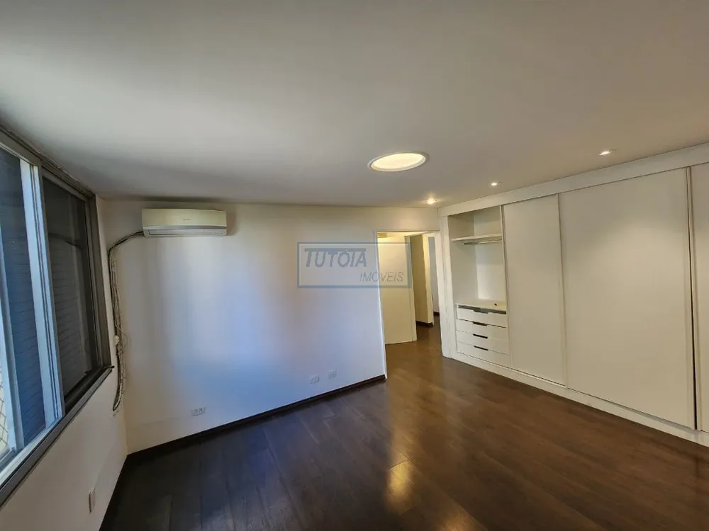 Apartamento, 3 quartos, 178 m² - Foto 10
