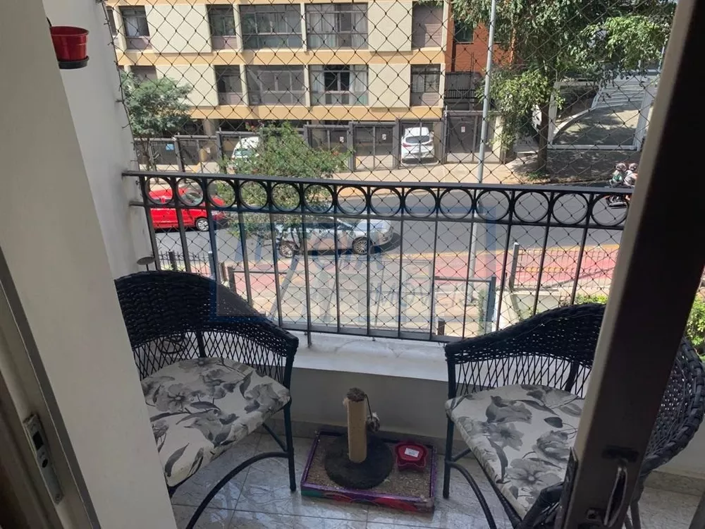 Apartamento à venda com 3 quartos, 100m² - Foto 3