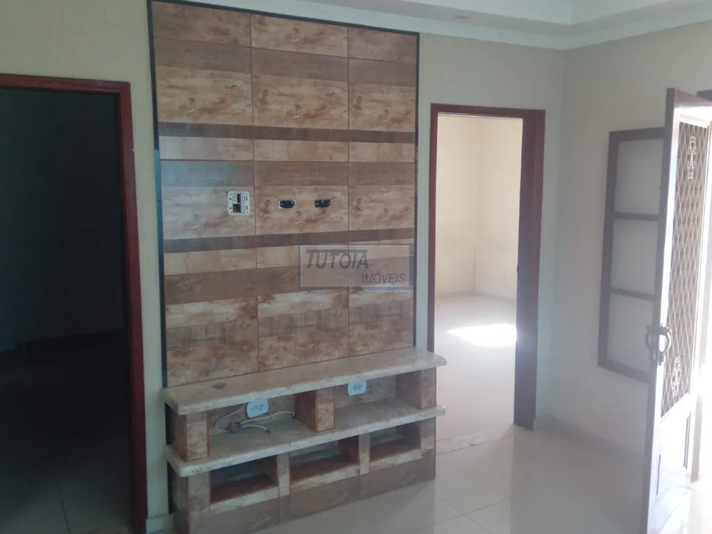 Casa, 5 quartos, 250 m² - Foto 4