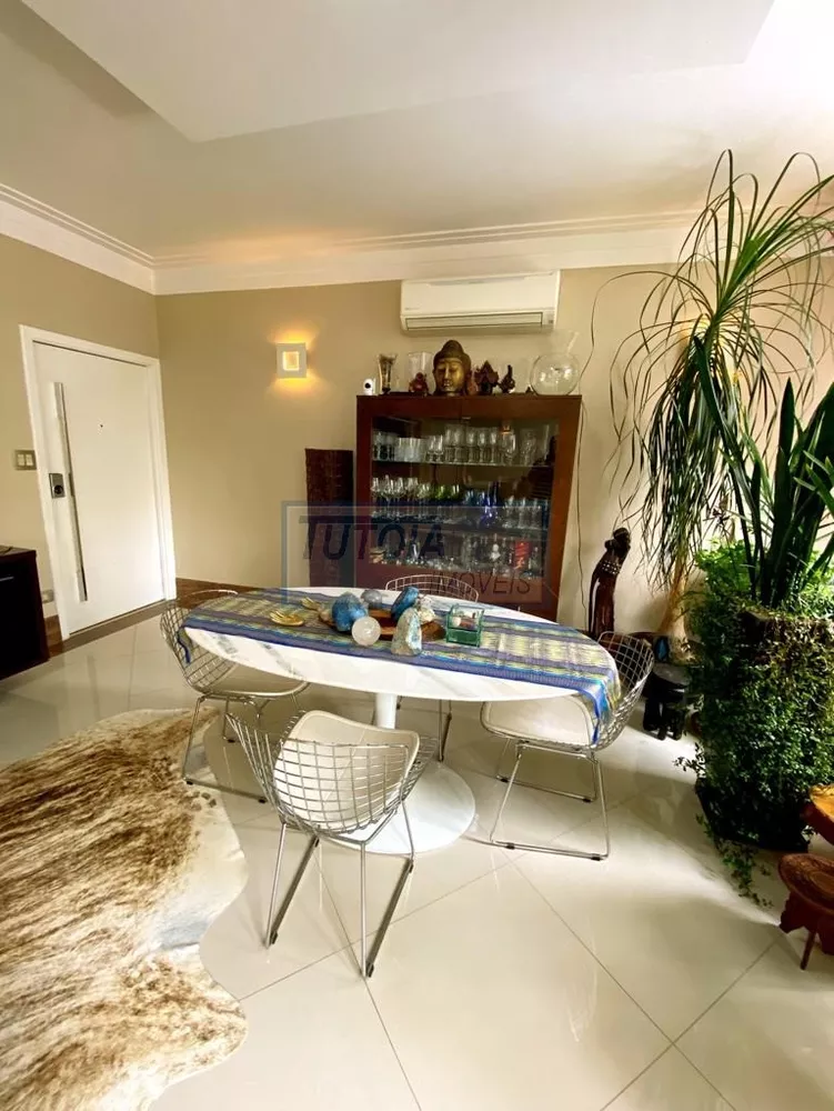 Apartamento, 3 quartos, 200 m² - Foto 2