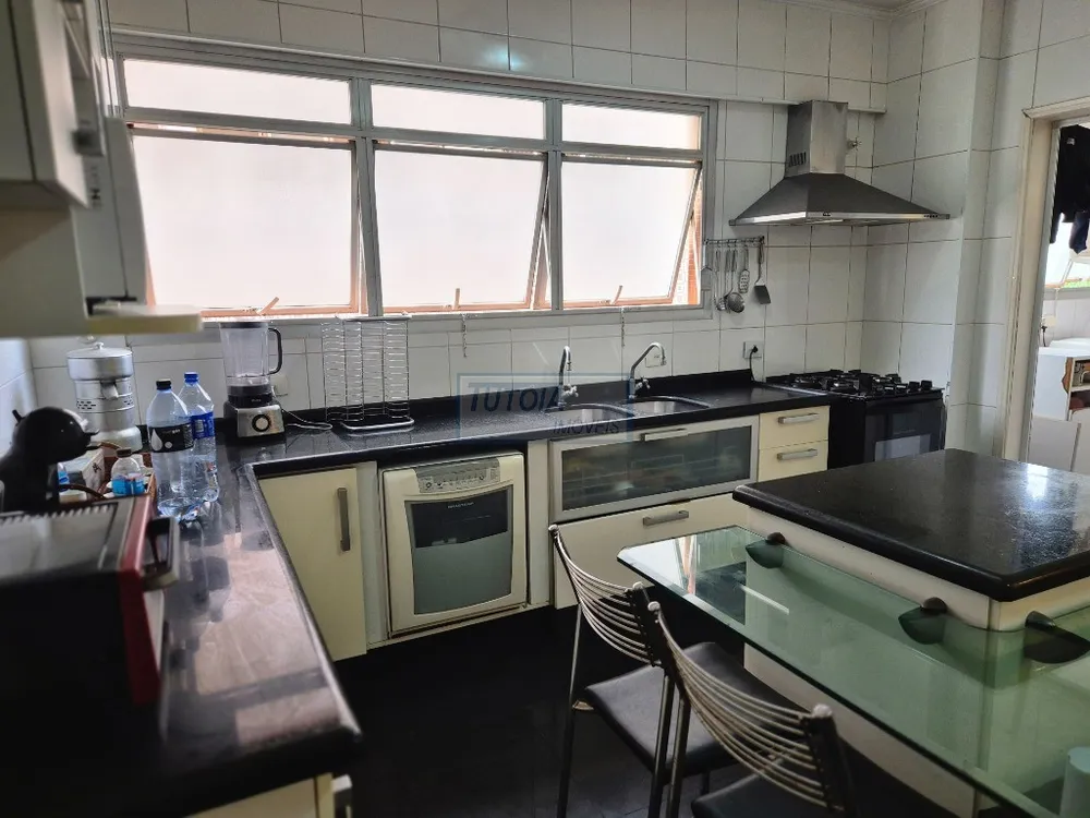 Apartamento, 3 quartos, 137 m² - Foto 2
