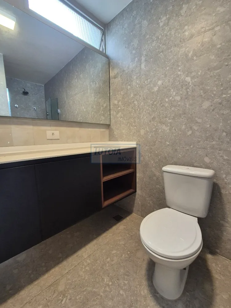 Apartamento, 3 quartos, 226 m² - Foto 2
