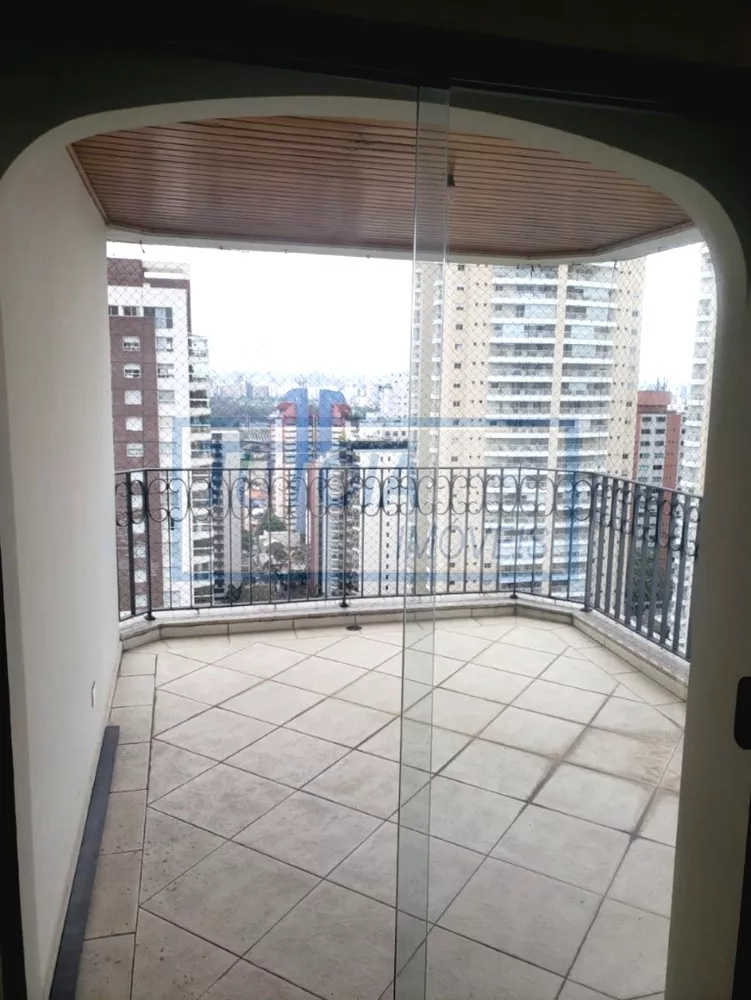 Apartamento à venda com 4 quartos, 660m² - Foto 2