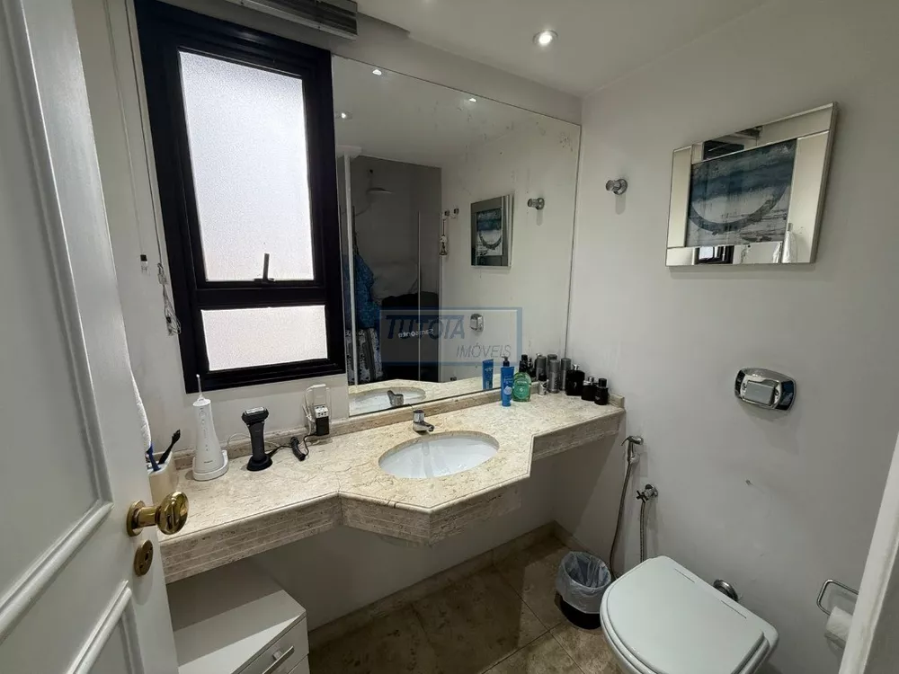 Apartamento, 3 quartos, 240 m² - Foto 4