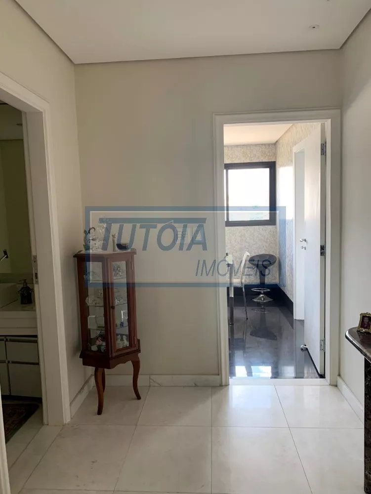 Apartamento à venda com 3 quartos, 278m² - Foto 9