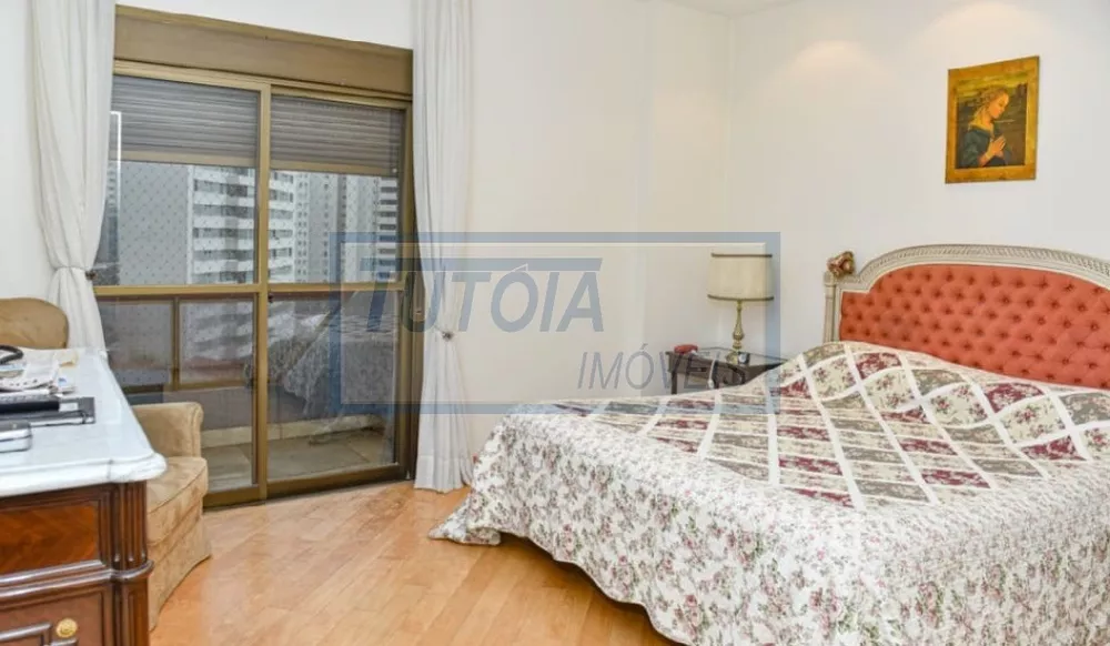 Apartamento, 4 quartos, 226 m² - Foto 1