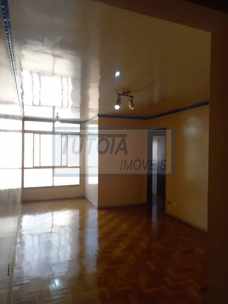 Apartamento à venda com 2 quartos, 85m² - Foto 1