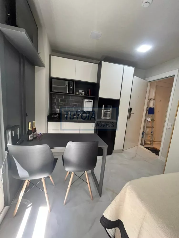 Apartamento, 1 quarto, 21 m² - Foto 1