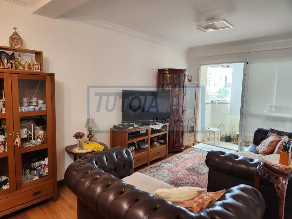 Apartamento à venda com 3 quartos, 80m² - Foto 1