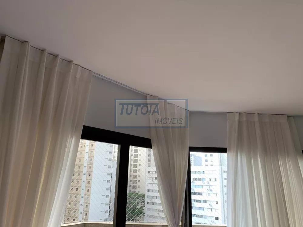 Apartamento à venda com 3 quartos, 170m² - Foto 3