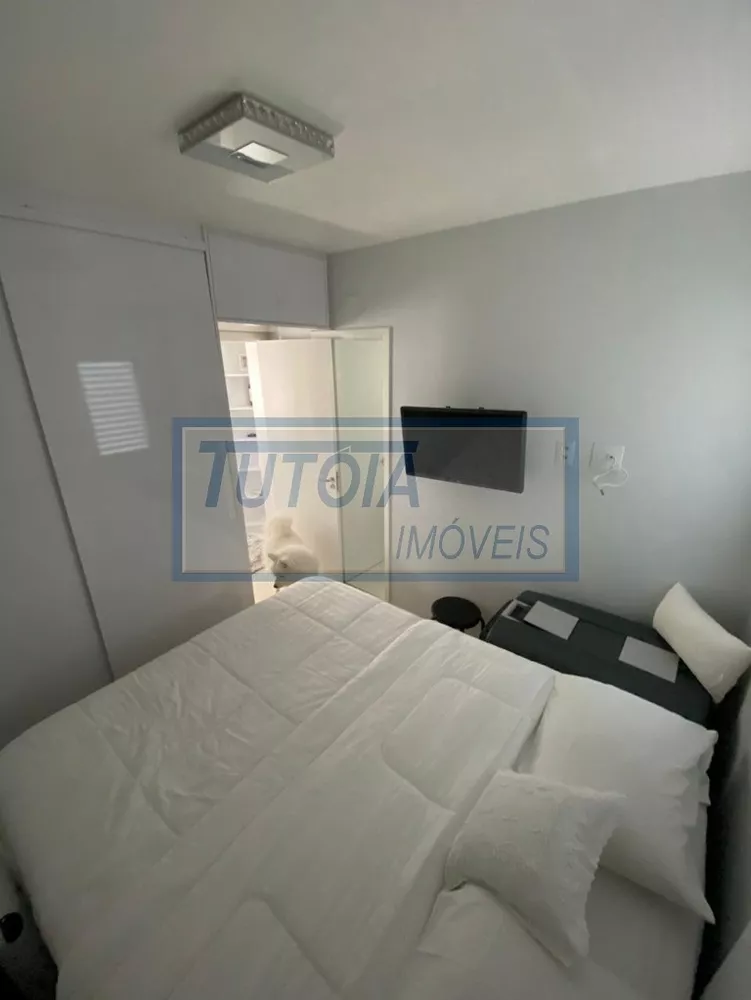 Apartamento à venda com 1 quarto, 42m² - Foto 9