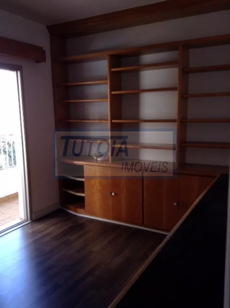 Apartamento para alugar com 4 quartos, 208m² - Foto 8