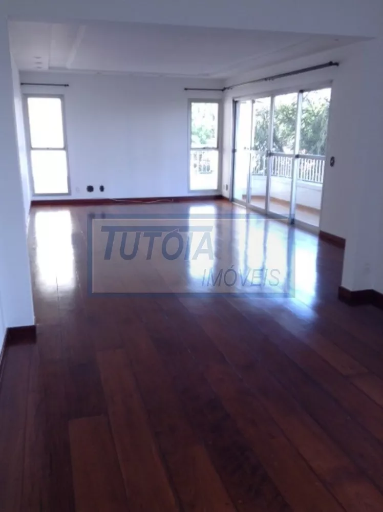 Apartamento para alugar com 4 quartos, 208m² - Foto 4