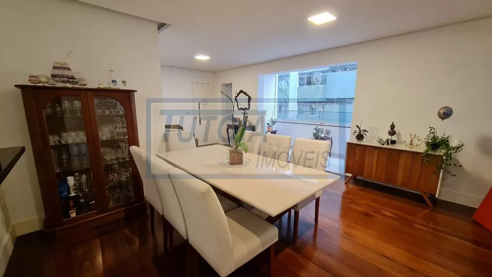 Apartamento à venda com 3 quartos, 130m² - Foto 2